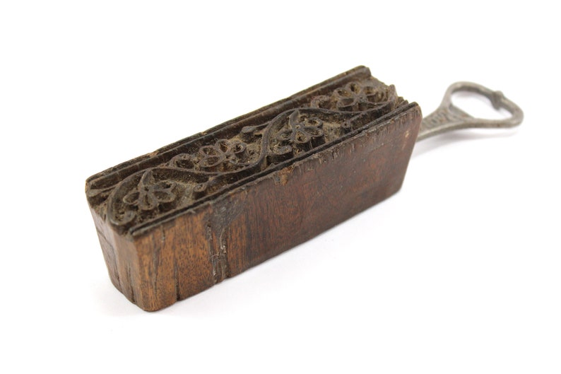 Vintage Style Vintage Wood Block Stamp Bottle Opener Hand Carved Textile Print Block Wooden Handle Iron Opener
