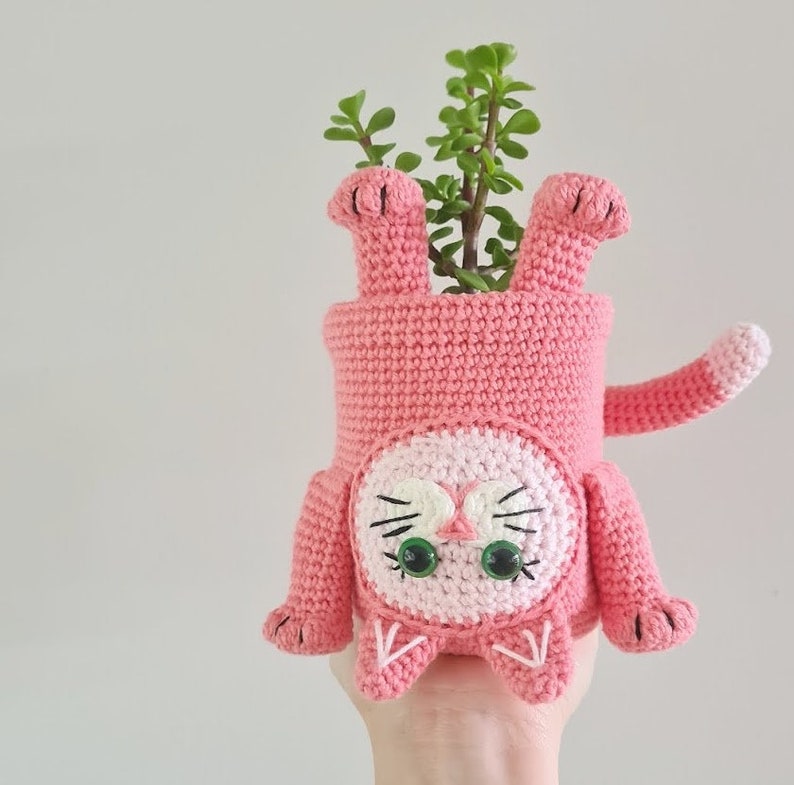 Pot Plant Pet Kitty Cat Amigurumi Crochet Pattern Pot Cover/Planter image 1