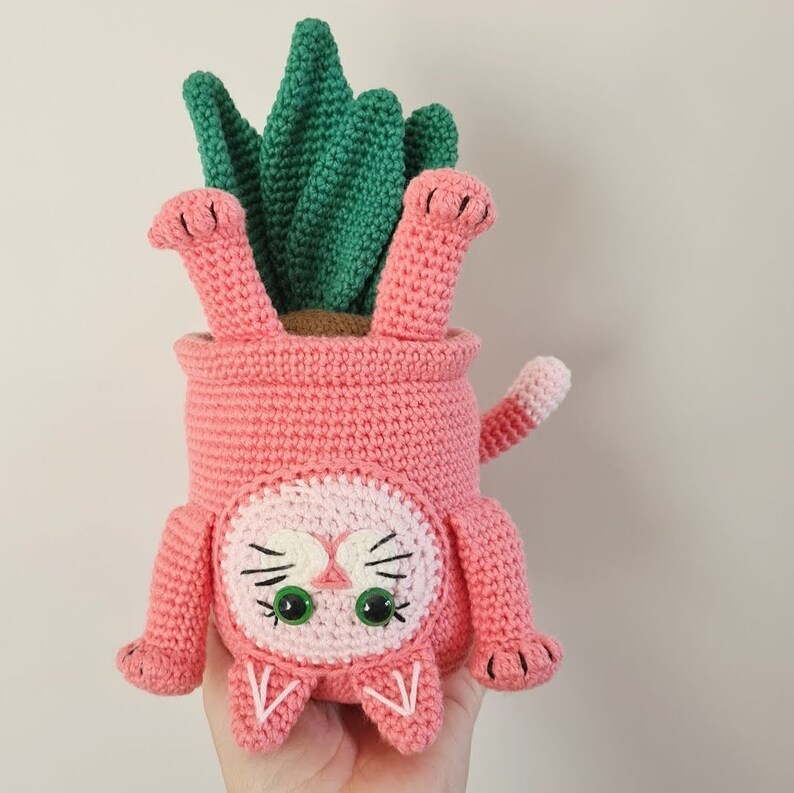 Pot Plant Pet Kitty Cat Amigurumi Crochet Pattern Pot Cover/Planter image 3