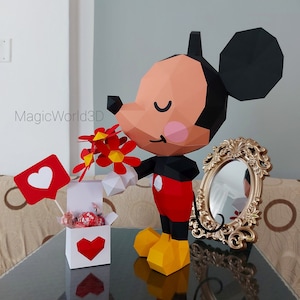 Mickey Mouse Love, Valentin's Day, Papercraft, Plantillas, DIY, Low poly, Love, Sculpture.