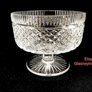 Feine Tyrone Crystal Podest Schale