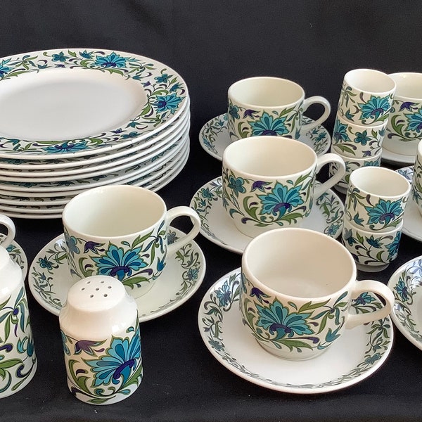 Vintage Midwinter Spanish Garden pottery circa 1966