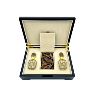 Collection of exclusive Oud oils Koh Kong Cambodi Oud & Trat Oud oils and Indian Hindi OudChips