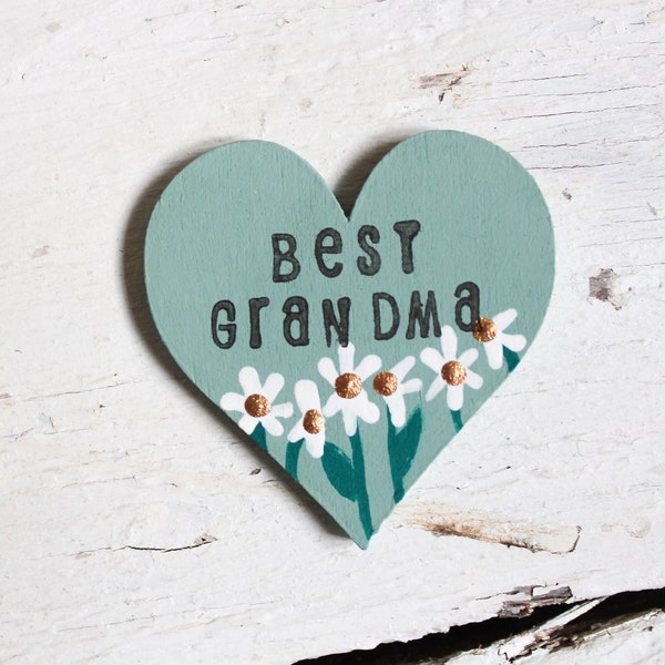 Best Grandma Magnet, Personalised Mini Daisy Flower Heart Fridge Magnet, Cute present idea, Mother’s Day, Birthday Gift, Small Gift For Her