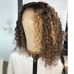 13x4 Curly Wig Honey Blonde Ombre Highlight Lace Front Human Hair Wigs Lace Frontal Wig Remy Brazilian hair Lace  Front Wigs For Women