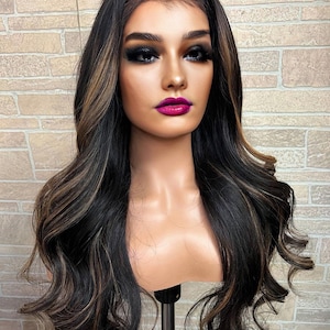 Highlight Blonde Brown Körperwelle brasilianische Remy Echthaar Lace Front Perücken für Frauen Transparente Perücke Pre gezupft Haaransatz Lace Perücken