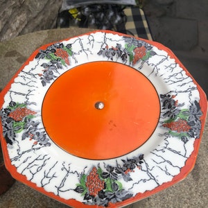 Beautiful cake plate vintage and collectable