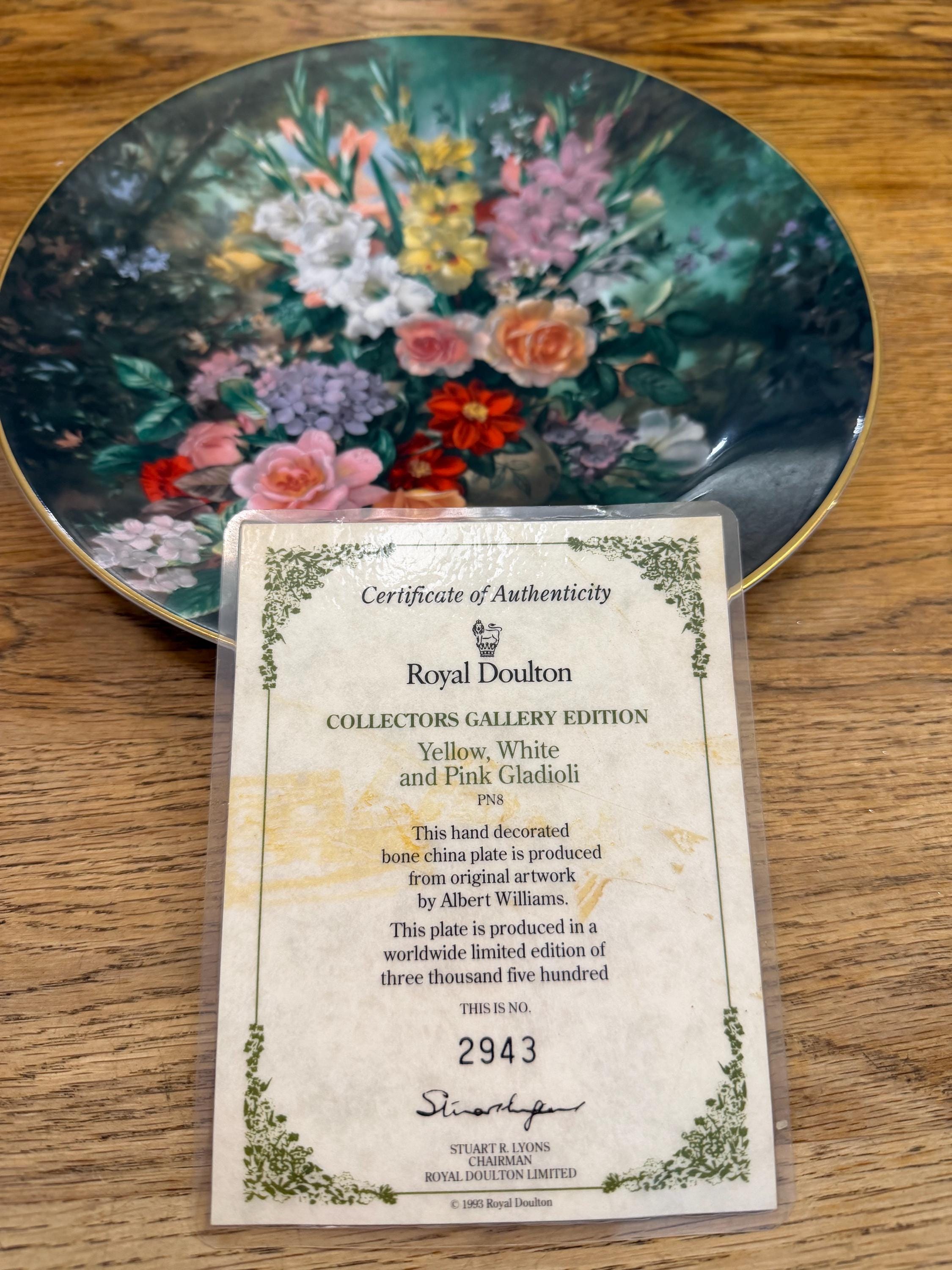 Royal Doulton Collectors Gallery Floral Edition 1993 Plate Number