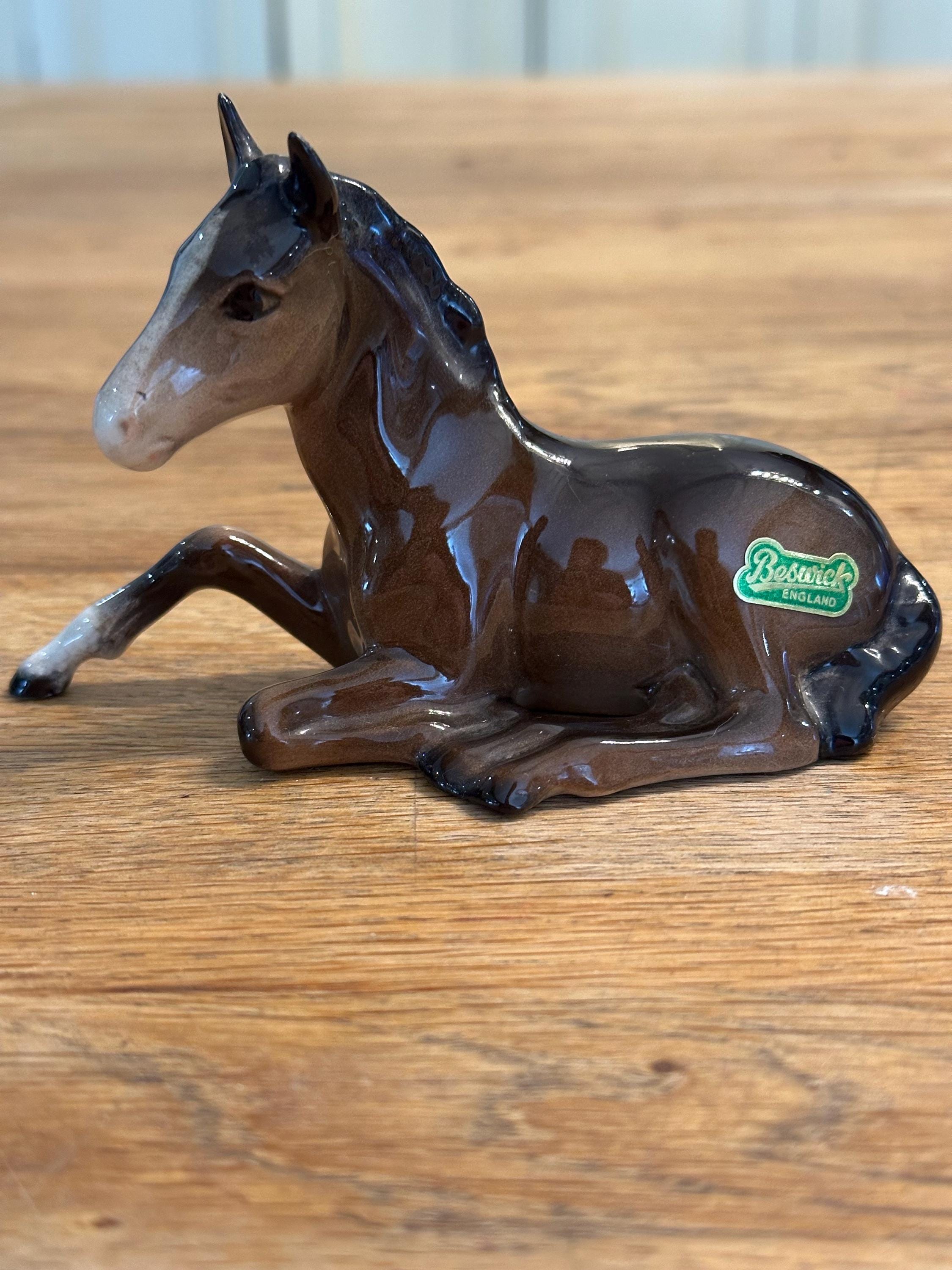 ベスウィック BESWICK 英国イングランド 馬 ホワイトホース 置物 ベスウィック BESWICK 英国イングランド 馬 ホワイトホース 置物