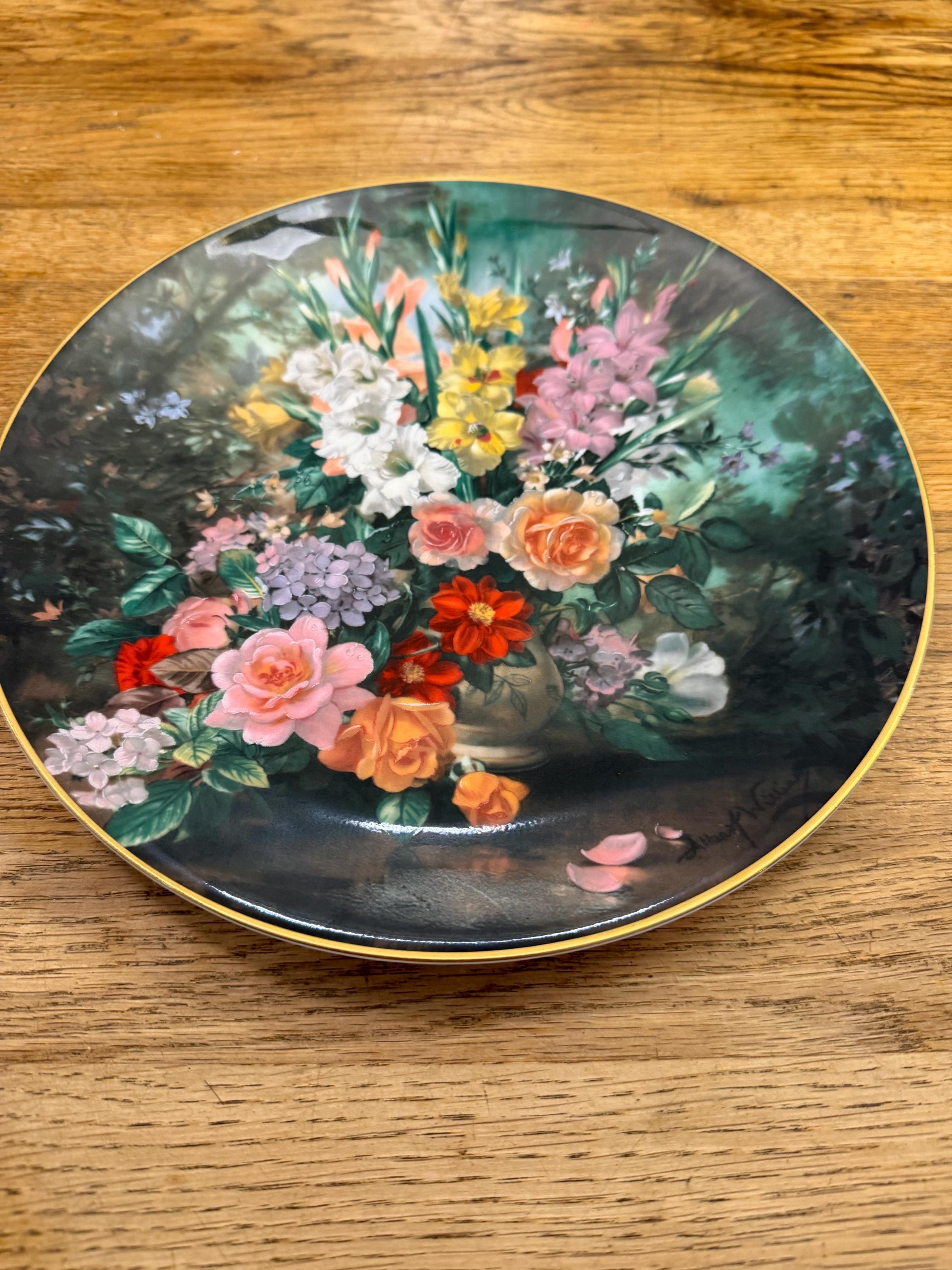  (ロイヤルドルトン) Royal Doulton Collectors Gallery Floral Edition 1993 Plate Number