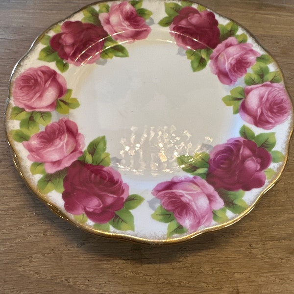 Old country rose side plate led by royal Albert