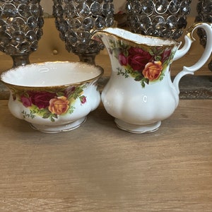 Royal Albert old country roses jug and bowl