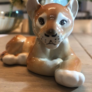 Vintage lomonosov collectible tiger made in USSR hand made and hand painted