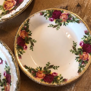 Bibelots/plats sucrés roses anciennes Royal Albert