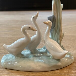 完璧な状態のリヤドロのヴィンテージガチョウの置物。13 cm x 11 cm。3