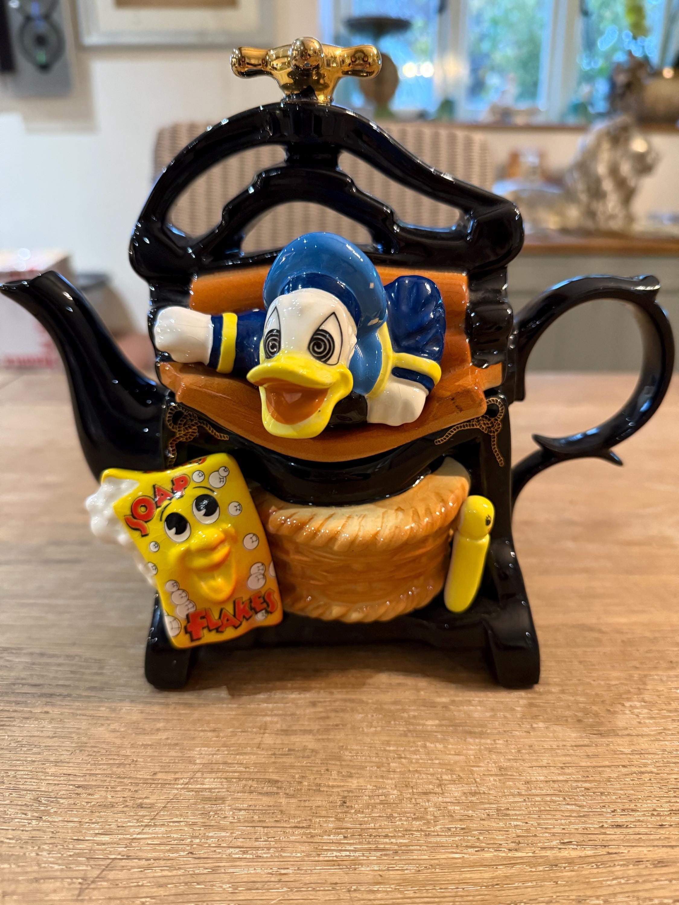 Donald duck teapot - Etsy 日本