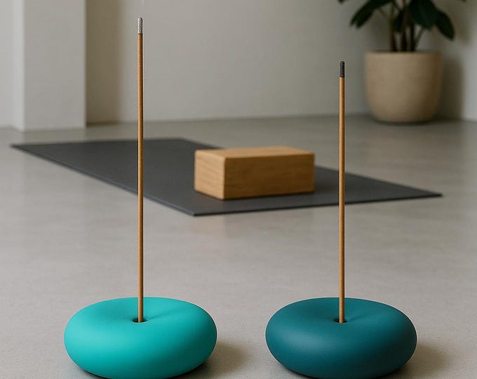 Minimalist Concrete Incense Holder – Handmade Donut Shape Burner for Modern Home Décor