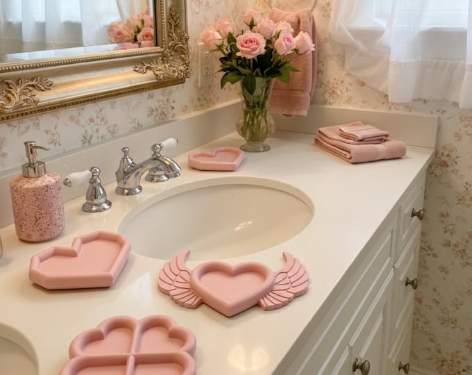 Heart Trinket Tray, Coquette Decor Jewelry Dish, Gothic Ring Holder, Dark Academia Vanity Tray, Concrete Catchall, Girly Room Decor