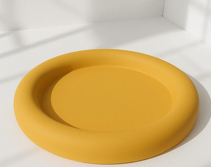 Hand-Poured Concrete Tray: Minimalist Catch-All Dish - Modern Home Decor