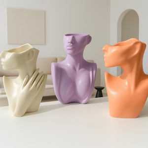 Minimalist Ceramic Bust Vase – Sculptural Face Planter – Modern Tabletop Décor