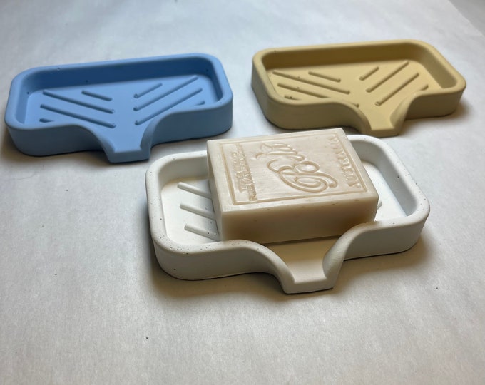 Handmade Concrete Soap Dish with Drainage: Modern Bathroom Accessory