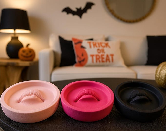 Gothic Lip Incense Holder: Handmade Concrete Vampire Decor