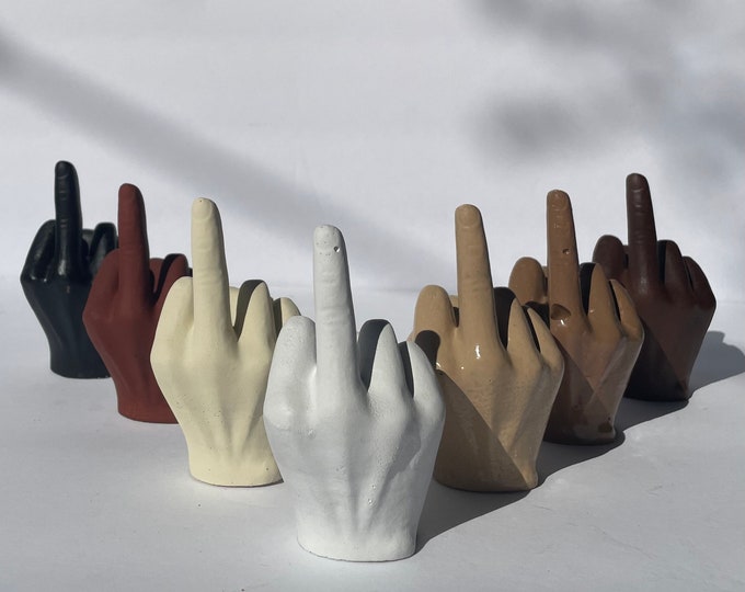 Ring Holder Middle Finger