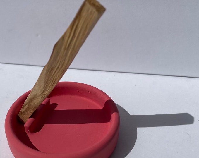 Handmade Concrete Palo Santo Holder: Minimalist Home Decor