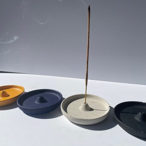 Round Concrete Incense holder - 2023 Color Collection