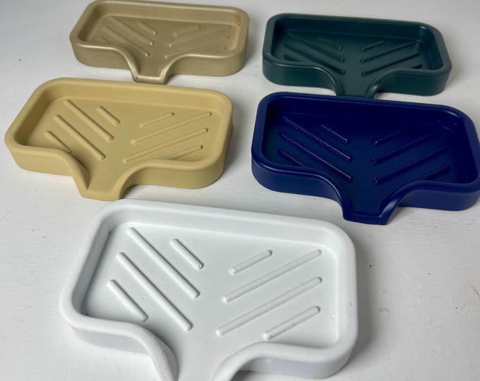 Modern Concrete Soap Dish: Handmade Tree Branch Draining Tray