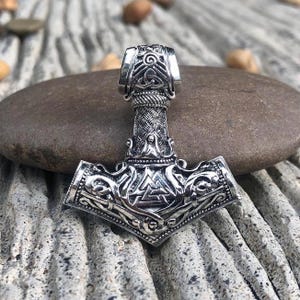 Handcrafted 925 Sterling Silver Thor&#39;s Hammer Pendant Viking Odinson Mjolnir Celtic Pendant/Necklace Silver Jewelry Accessory Gift by VINTZ