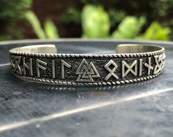 Handcrafted 925 Sterling Silver Valknut Celtic Symbol Cuff Bangle Bracelet Viking Runes Celtic Knot (Adjustable)