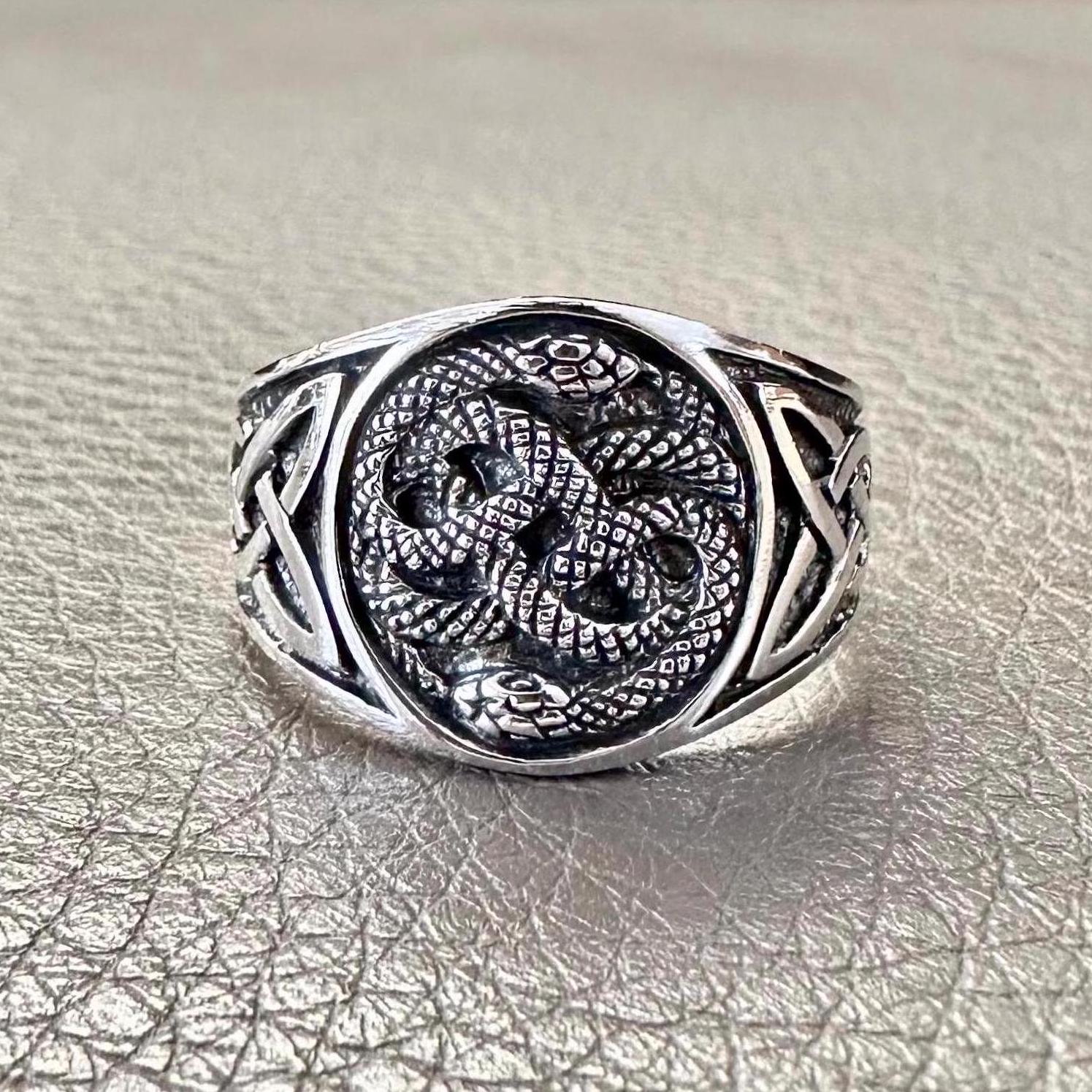 北欧神話 ヨルムンガンド ブロンズ メンズ ペンダント 革紐 Jormungandr - Etsy 日本, image size:1495x1495