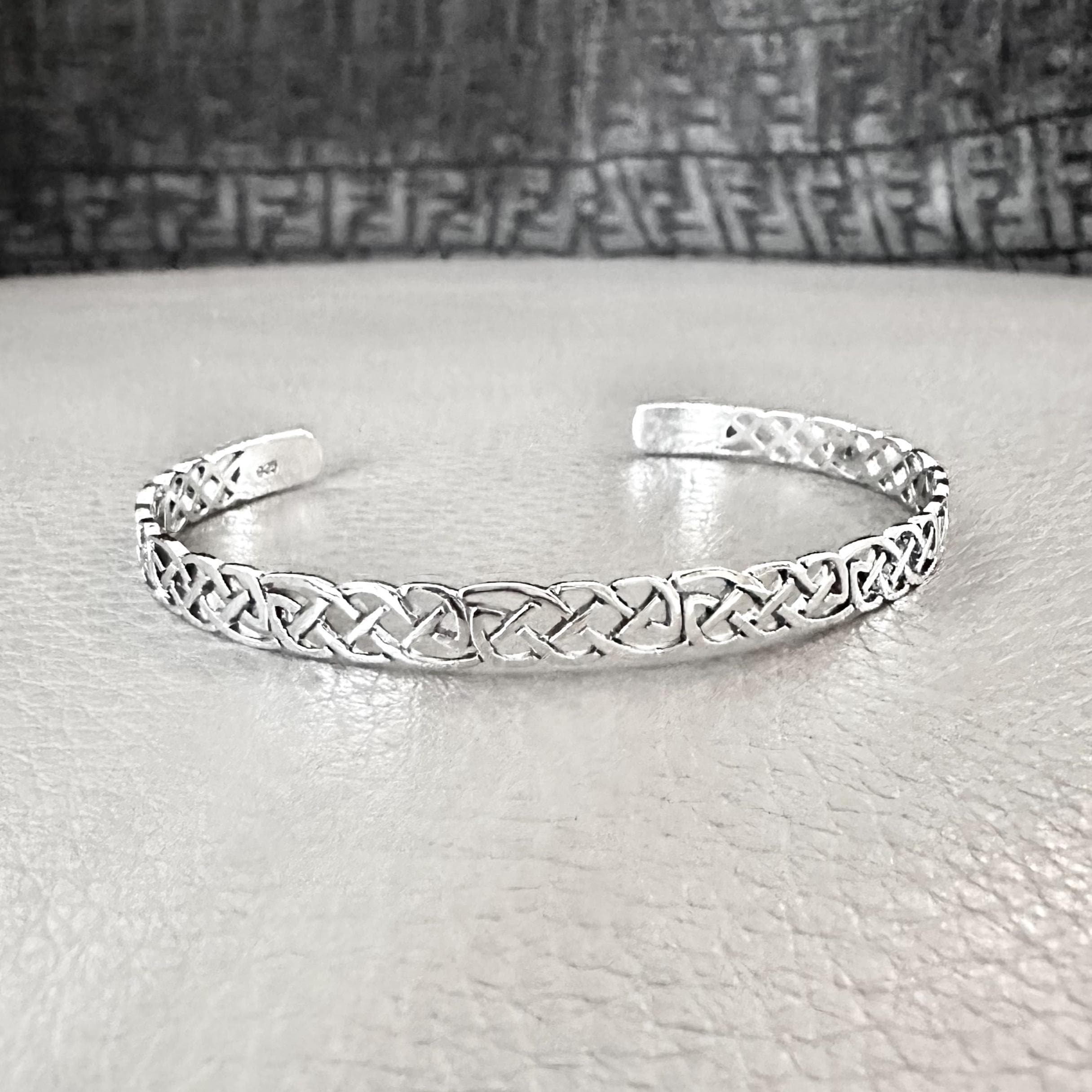 Handcrafted 925 Sterling Silver Celtic Knot Bracelet Infinity Knot
