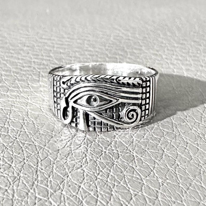 Sterling Silver Egyptian Eye Ring main image 1