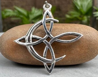 Handgemaakte 925 sterlingzilveren heksenknoop hanger magische knoop wassende maan Wicca hanger/ketting zilveren sieraden accessoire cadeau van VINTZ
