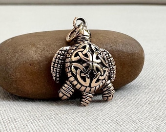 Handcrafted Bronze Turtle Celtic Knot Design Tortoise Snapper Pendant/Necklace Jewelry Accessories Gift VINTZ