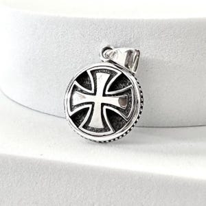 Handcrafted 925 Sterling Silver Templar Cross Pendant Knight Seal Crusader Christian Pendant/Necklace Silver Jewelry Accessory Gift by VINTZ