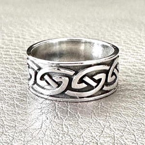Handcrafted 925 Sterling Silver Celtic Knot Ring Infinity Knot Viking Knot Design Irish Style Ring Silver Jewelry Accessories Gift by VINTZ