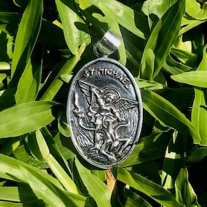 Handcrafted 925 Sterling Silver Archangel Pendant Saint Michael Christian Guardian Angelo Amulet Pendant/Necklace Jewelry Gift by VINTZ