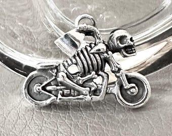 Ciondolo Teschio Con Polpo Argento 925 - Stile Gotico Biker Steampunk