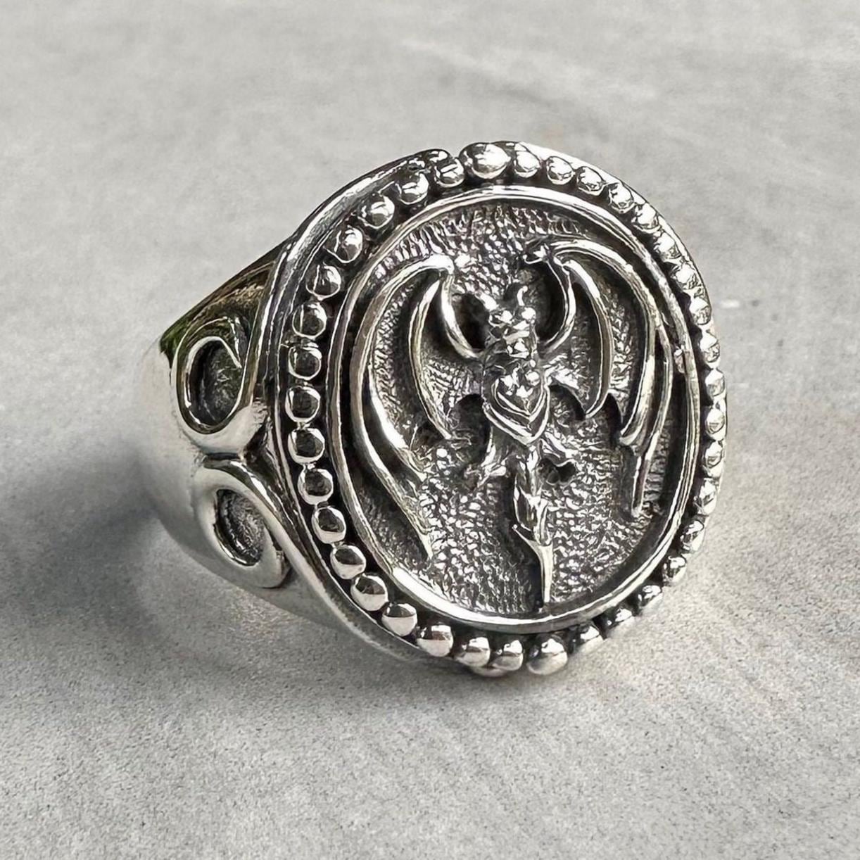 Silver vampire ring - Etsy 日本