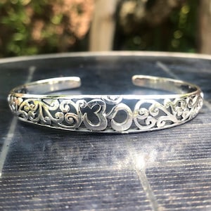 Handcrafted 925 Sterling Silver Ohm/Om Bracelet Buddhism Hindi Yoga Sanskrit Bali Floral Cuff Bracelet Silver Accessories Gift by VINTZ
