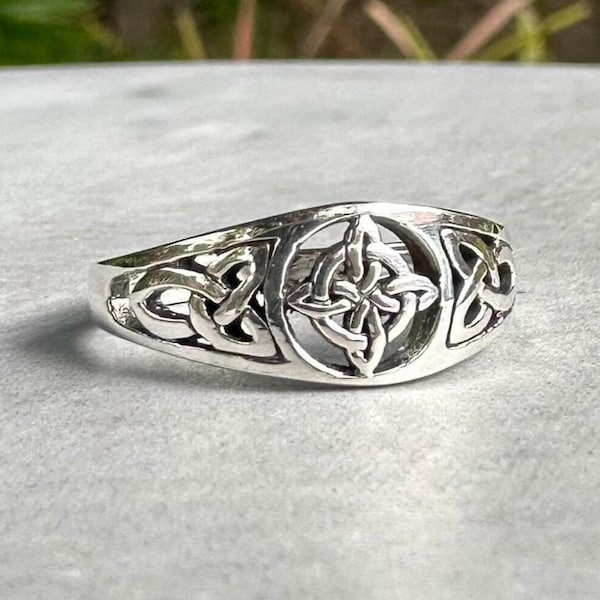 Handcrafted 925 Sterling Silver | Witch's Knot Pendant | Magic Celtic Four Element | Wiccan Necklace | VINTZ
