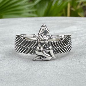 Handcrafted 925 Sterling Silver Ma&#39;at Ring Egyptian Goddess Egypt Deities God Amulet Talismans Ring Silver Jewelry Gift by VINTZ