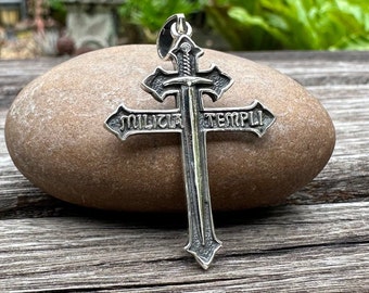 Fabriqué à la main en argent sterling 925 chevalier templier croix pendentif Jésus Christ Crucifix croix chrétienne milice Templi pendentif/collier par VINTZ