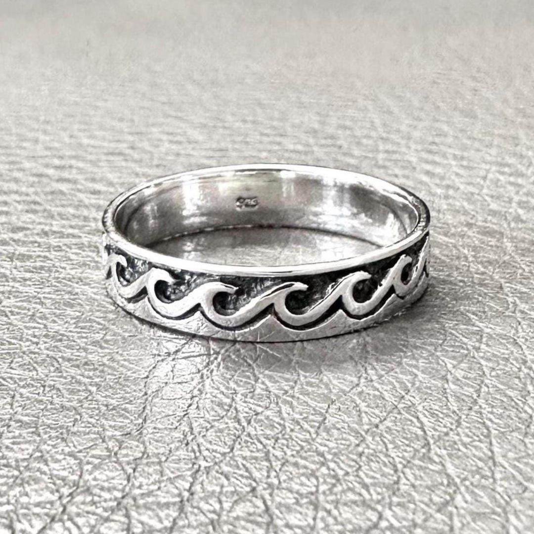 Handcrafted 925 Sterling Silver | Wave Band Ring | Fashion Jewelry