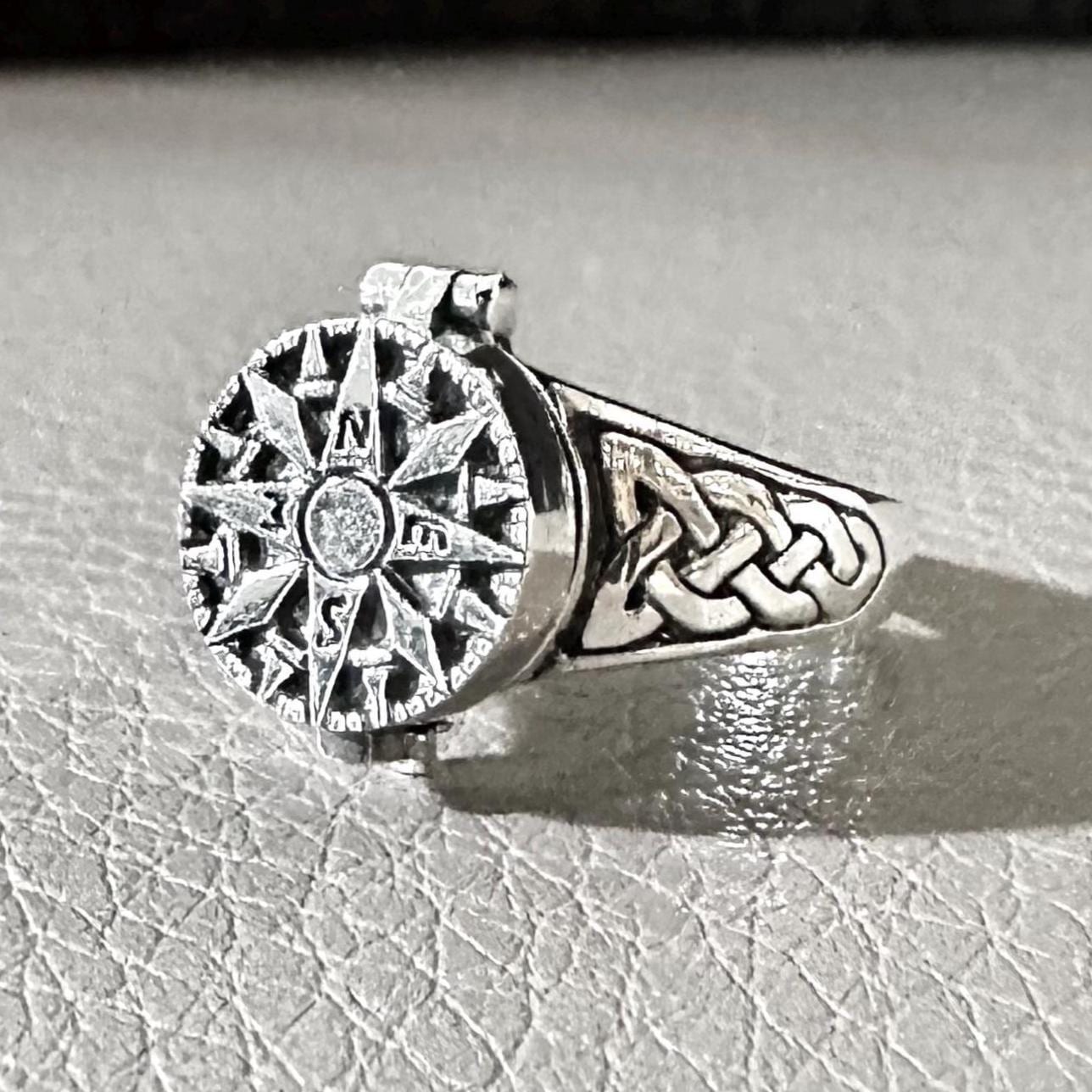 手作り925スターリングシルバーコンパスロケットリング北極星コンパス