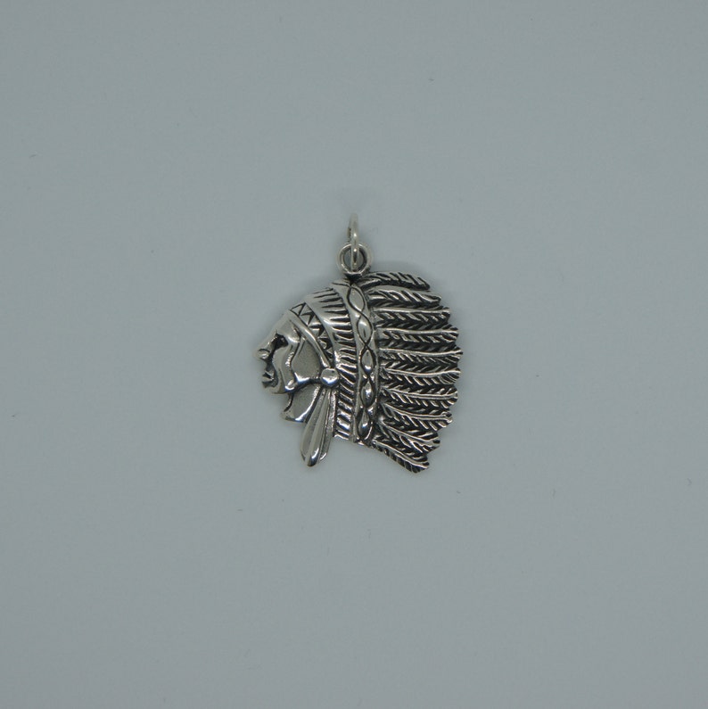 Indian Native American chief head sterling silver pendant 925