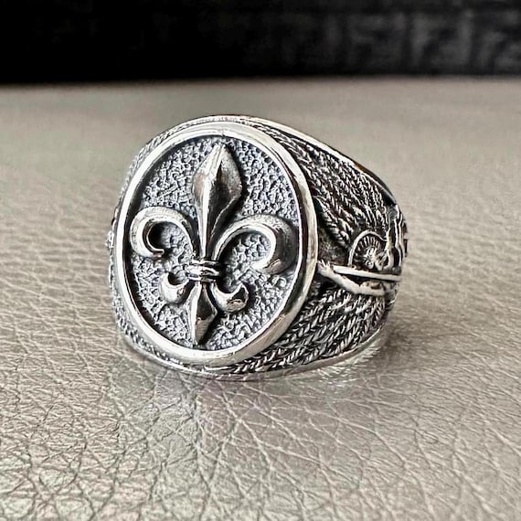 Handcrafted 925 Sterling Silver Fleur De Lis Ring Three Musketeer